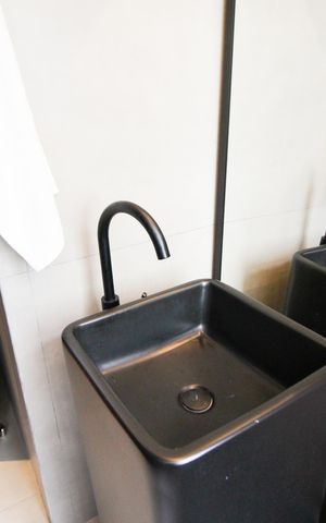 Apartamento à venda com 88m², 2 quartos e 1 vaga Apartamento à venda com 88m², 2 quartos e 1 vagaBanheiro