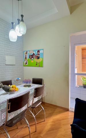 Apartamento à venda com 56m², 2 quartos e 1 vaga Apartamento à venda com 56m², 2 quartos e 1 vagaSala de Jantar