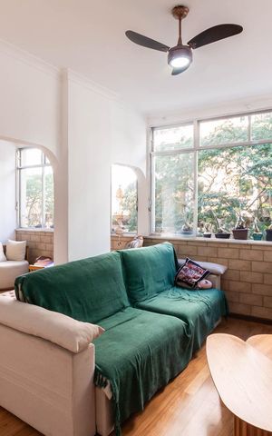 Apartamento à venda com 160m², 5 quartos e 2 vagasSala