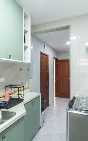 Apartamento à venda com 160m², 5 quartos e 2 vagasCozinha