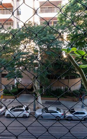 Apartamento à venda com 160m², 5 quartos e 2 vagasVista