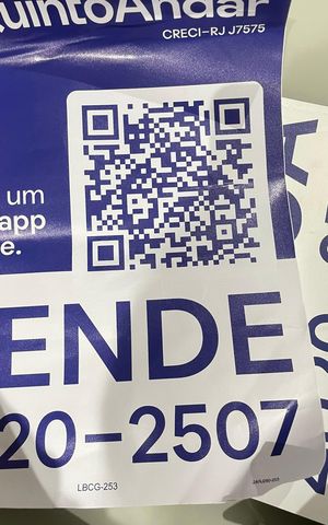 Apartamento à venda com 160m², 5 quartos e 2 vagasPlaquinha