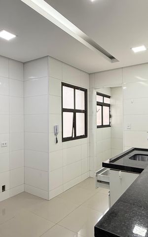Apartamento para alugar com 90m², 3 quartos e 2 vagas Apartamento para alugar com 90m², 3 quartos e 2 vagasCozinha