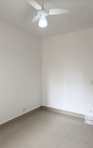Apartamento para alugar com 90m², 3 quartos e 2 vagas Apartamento para alugar com 90m², 3 quartos e 2 vagasQuarto