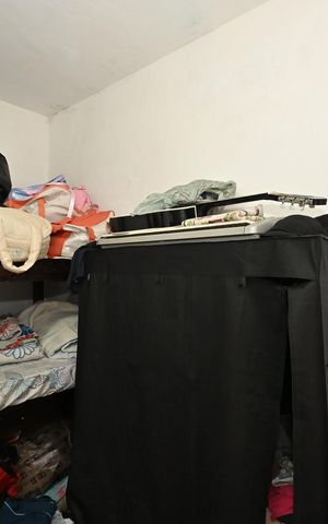 Casa à venda com 179m², 2 quartos e 5 vagasQuarto 2