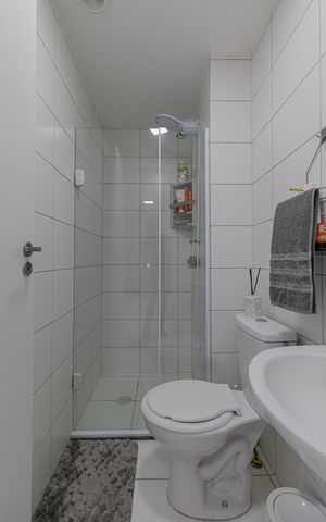 Apartamento para alugar com 47m², 2 quartos e sem vaga Apartamento para alugar com 47m², 2 quartos e sem vagaBanheiro