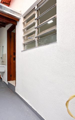 Casa para alugar com 125m², 2 quartos e 1 vaga Casa para alugar com 125m², 2 quartos e 1 vagaÁrea de Serviço