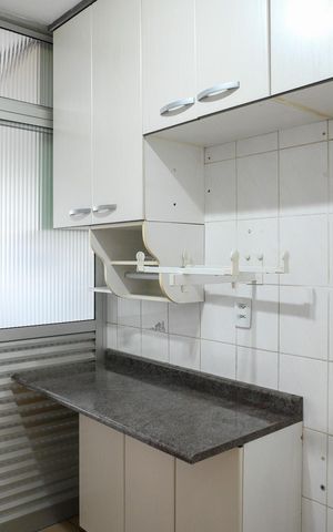 Apartamento para alugar com 57m², 2 quartos e 1 vaga Apartamento para alugar com 57m², 2 quartos e 1 vagaCozinha