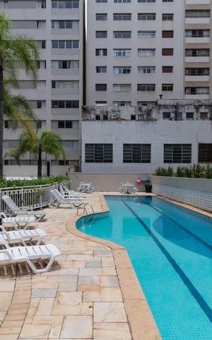 Studio para alugar com 30m², 1 quarto e 1 vaga Studio para alugar com 30m², 1 quarto e 1 vagaPiscina