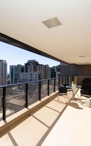 Apartamento para alugar com 278m², 4 quartos e 4 vagas Apartamento para alugar com 278m², 4 quartos e 4 vagasVARANDA