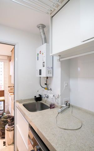 Apartamento à venda com 87m², 3 quartos e 2 vagasÁrea de serviço