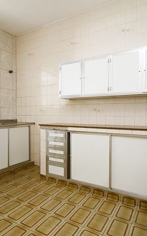 Casa para alugar com 473m², 3 quartos e 3 vagasCozinha