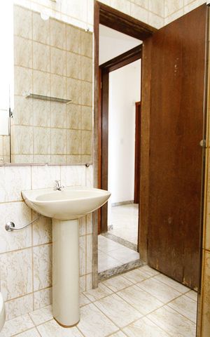 Casa para alugar com 473m², 3 quartos e 3 vagasBanheiro da Suíte