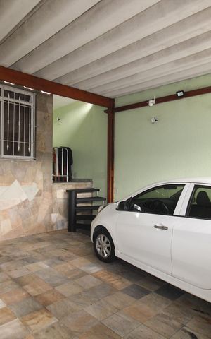 Casa à venda com 125m², 4 quartos e 2 vagasGaragem