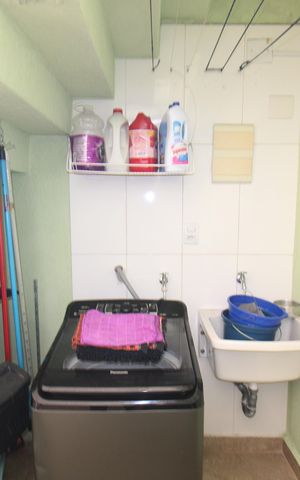 Casa à venda com 125m², 4 quartos e 2 vagasÁrea de Serviço