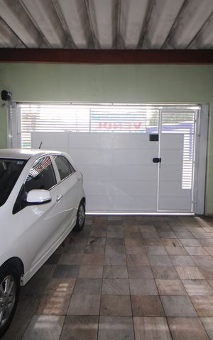 Casa à venda com 125m², 4 quartos e 2 vagasGaragem