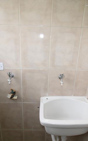 Apartamento à venda com 68m², 3 quartos e 1 vagaÁrea de Serviço