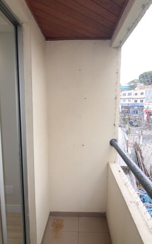 Apartamento à venda com 68m², 3 quartos e 1 vagaSala - Varanda