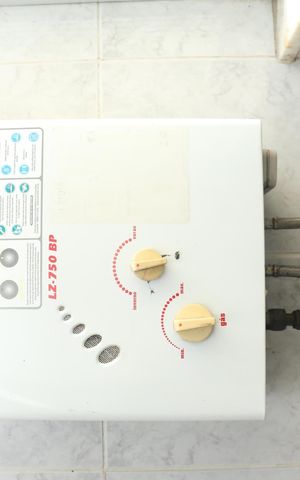 Apartamento para alugar com 60m², 2 quartos e 1 vagaAquecedor