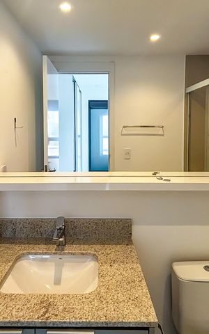 Apartamento para alugar com 60m², 2 quartos e sem vaga Apartamento para alugar com 60m², 2 quartos e sem vagaBanheiro social