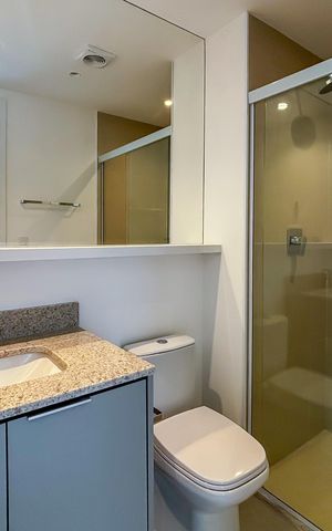 Apartamento para alugar com 45m², 2 quartos e sem vaga Apartamento para alugar com 45m², 2 quartos e sem vagaBanheiro social