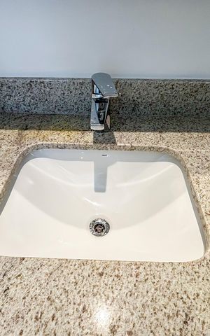 Apartamento para alugar com 45m², 2 quartos e sem vaga Apartamento para alugar com 45m², 2 quartos e sem vagaBanheiro social