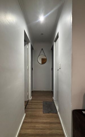 Apartamento à venda com 73m², 3 quartos e 1 vaga Apartamento à venda com 73m², 3 quartos e 1 vagaCorredor
