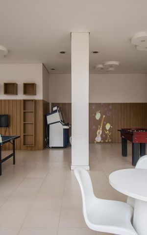 Apartamento à venda com 104m², 3 quartos e 2 vagas Apartamento à venda com 104m², 3 quartos e 2 vagasÁrea comum - jogos