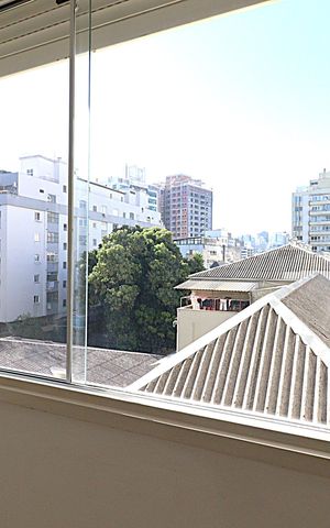 Apartamento à venda com 66m², 2 quartos e 1 vagaJanela do Quarto 1