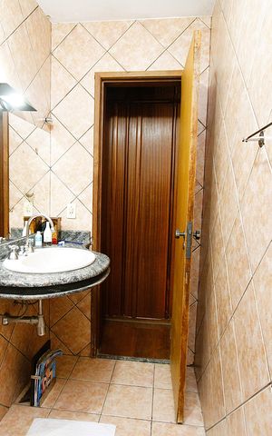 Apartamento à venda com 120m², 3 quartos e 2 vagasBanheiro da Suíte