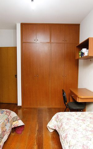 Apartamento à venda com 120m², 3 quartos e 2 vagasQuarto 2