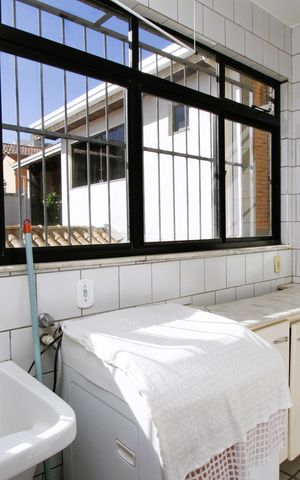 Apartamento à venda com 120m², 3 quartos e 2 vagasÁrea de Serviço