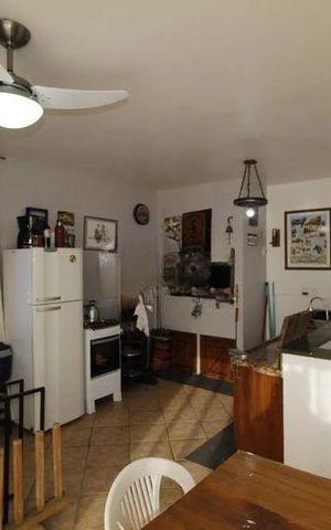 Apartamento para alugar com 241m², 3 quartos e 2 vagas