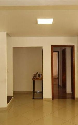 Apartamento para alugar com 241m², 3 quartos e 2 vagas