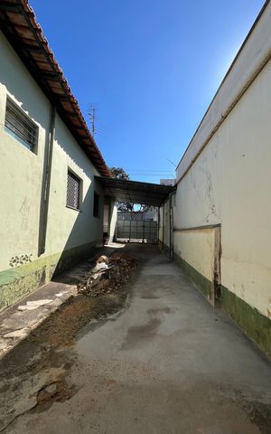 Casa para alugar com 263m², 3 quartos e 2 vagas Casa para alugar com 263m², 3 quartos e 2 vagasÁrea externa