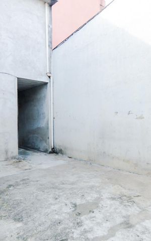Casa à venda com 350m², 4 quartos e 3 vagasQuintal Casa 2