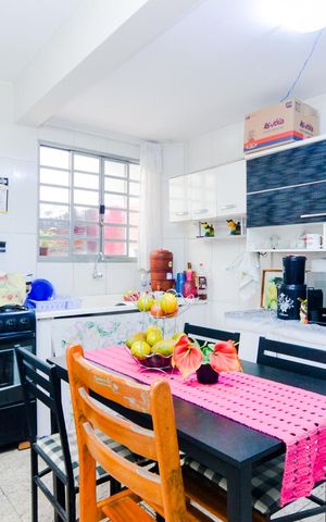 Casa à venda com 350m², 4 quartos e 3 vagasStudio 
