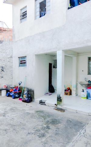Casa à venda com 350m², 4 quartos e 3 vagasQuintal Casa 2