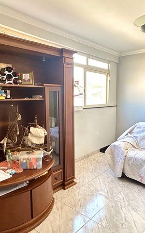 Casa para alugar com 220m², 5 quartos e sem vaga Casa para alugar com 220m², 5 quartos e sem vagaSala