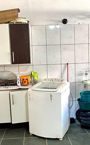 Casa para alugar com 220m², 5 quartos e sem vaga Casa para alugar com 220m², 5 quartos e sem vagaÁrea de Serviço