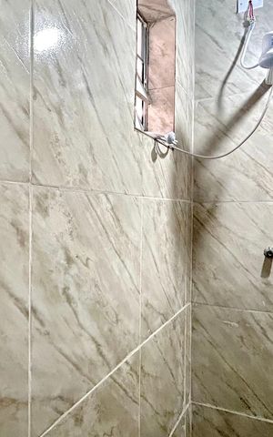 Casa para alugar com 220m², 5 quartos e sem vaga Casa para alugar com 220m², 5 quartos e sem vagaBanheiro da Suíte