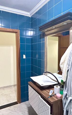Casa para alugar com 220m², 5 quartos e sem vaga Casa para alugar com 220m², 5 quartos e sem vagaBanheiro 2