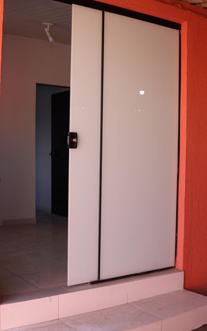 Casa para alugar com 100m², 2 quartos e 1 vagaÁrea externa