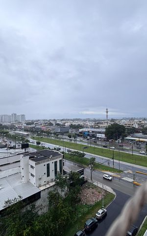 Apartamento à venda com 75m², 2 quartos e 1 vaga Apartamento à venda com 75m², 2 quartos e 1 vagaVaranda