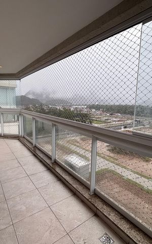 Apartamento à venda com 75m², 2 quartos e 1 vaga Apartamento à venda com 75m², 2 quartos e 1 vagaVaranda