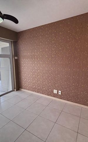 Apartamento à venda com 75m², 2 quartos e 1 vaga Apartamento à venda com 75m², 2 quartos e 1 vagaSala