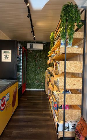 Apartamento à venda com 52m², 2 quartos e 1 vagaÁrea comum - Mini Mercado