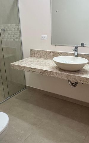 Casa para alugar com 525m², 3 quartos e 2 vagas