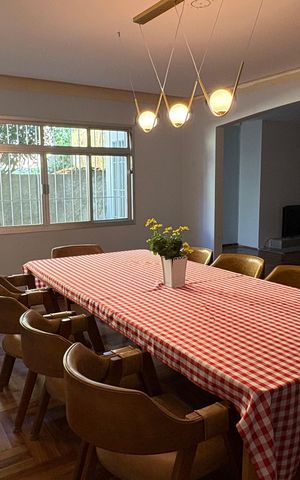 Casa para alugar com 525m², 3 quartos e 2 vagas