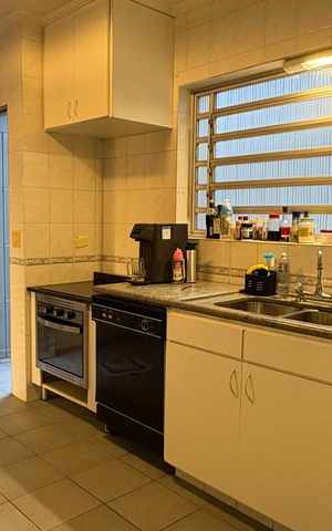 Casa para alugar com 525m², 3 quartos e 2 vagas